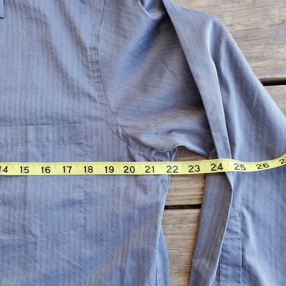 Van Heusen Men's Dress Shirt Silvery/Grey Classic Fit Wrinkle Free 15.5 32/33 - Picture 5 of 12